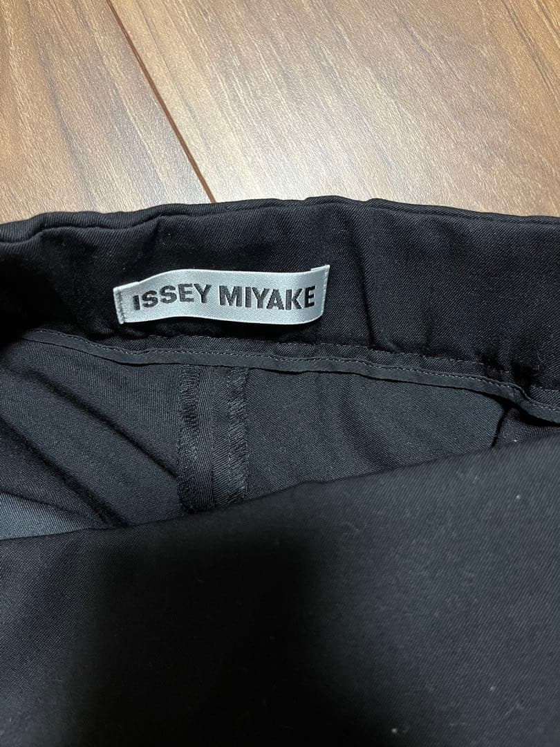 ISSEY MIYAKE 黒ラップスタイル 変形パンツ
