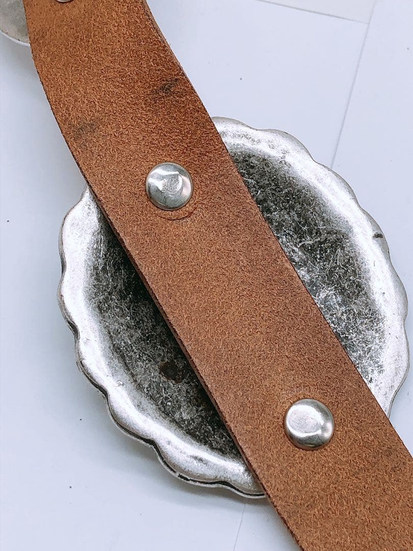 と*ろ様 Puntovita プントヴィータ 80 レザー コンチョベルト 長さ