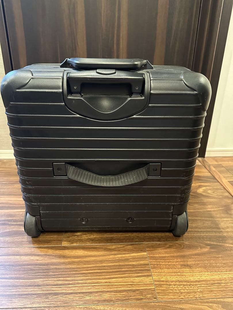 RIMOWA SALSA 黒　リモワ サルサ 25L 廃盤2輪キャリーケース