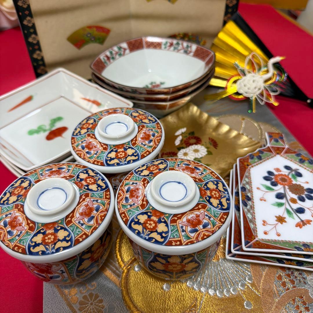 ミリ　12/26から28まで発送❌ たち吉赤絵2種　庫山窯　No.4-37