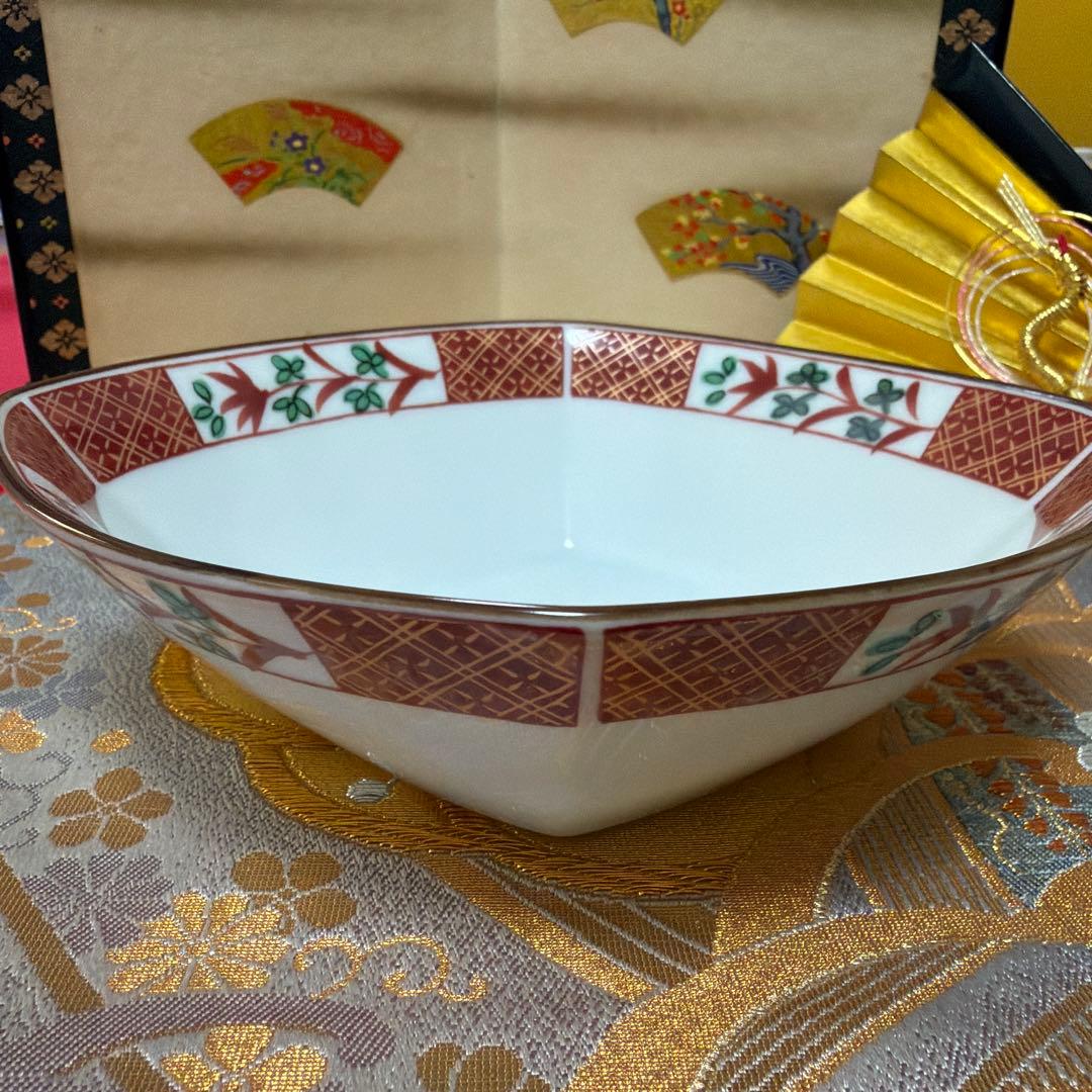 ミリ　12/26から28まで発送❌ たち吉赤絵2種　庫山窯　No.4-37