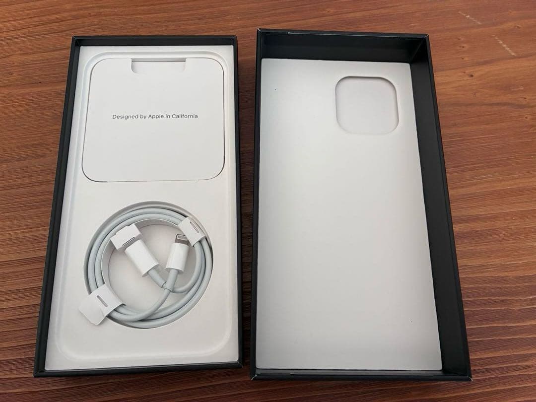 iPhone 13 Pro Max 128GBグラファイト 本体