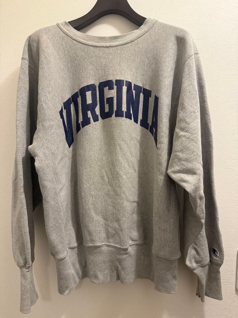 Champion リバースウィーブカレッジロゴスウェット　Virginia