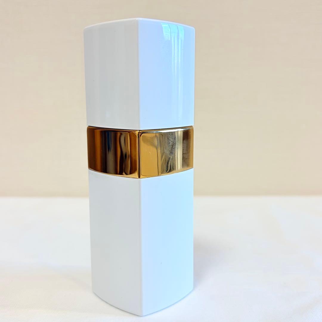 希少　新品未使用　シャネル　N°22 オードトワレ　香水　50ml