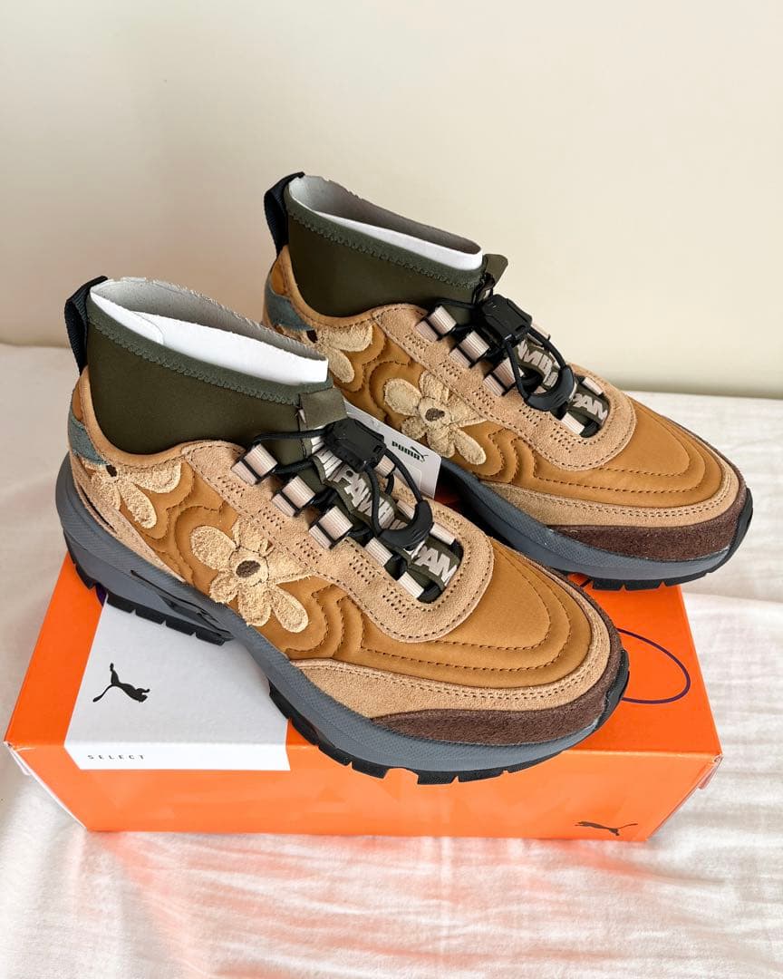 【新品未使用】PUMA×PAM Nano スニーカー 23.5cm