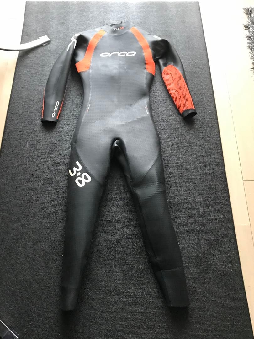 Orca 3.8 ウェットスーツ　6