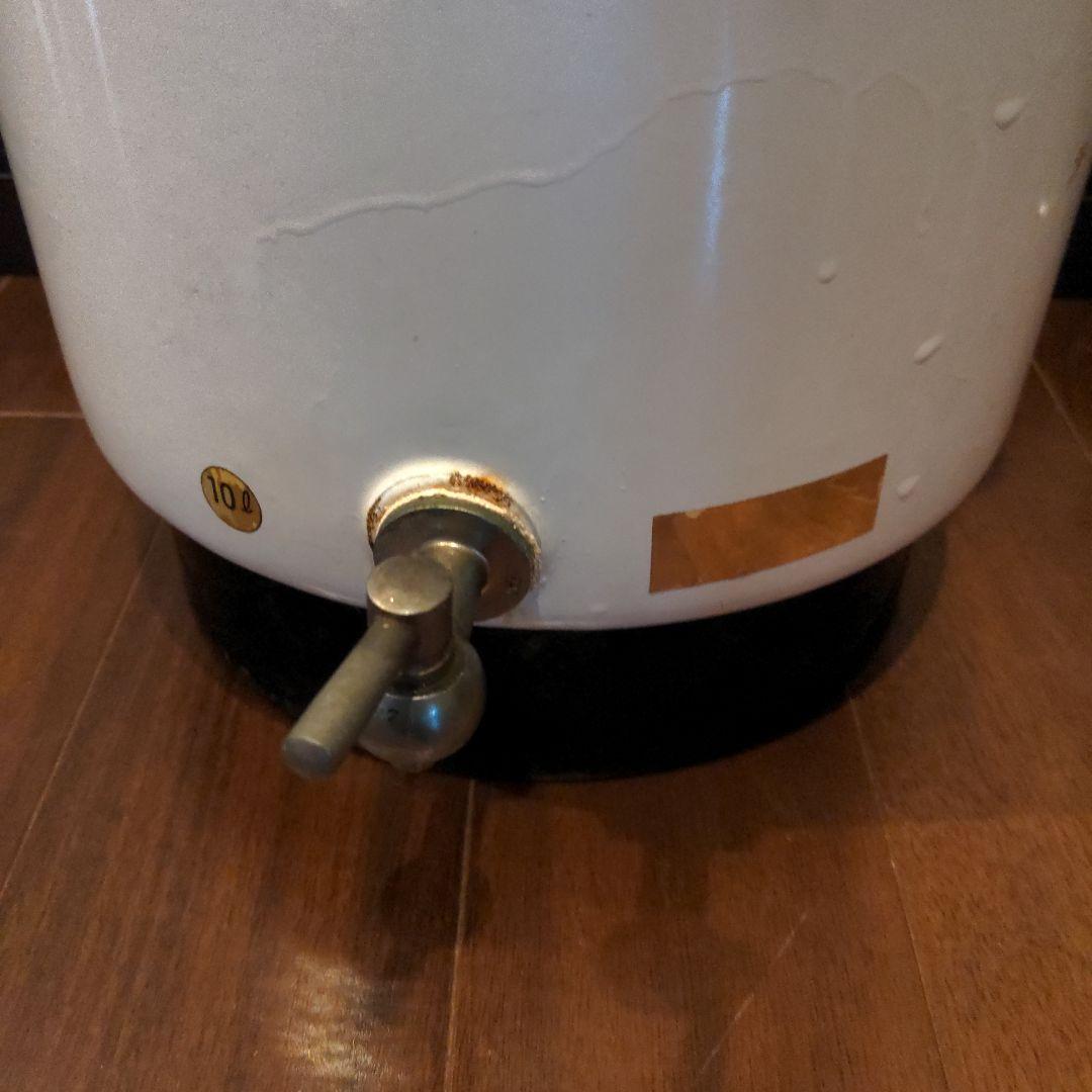 昭和レトロ　ホーロー　琺瑯　タンク　ウォータージャグ　ポット　水瓶　コック付き