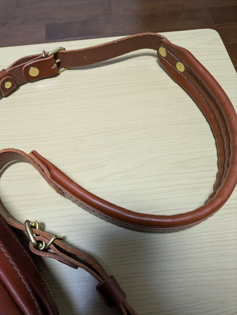 HERZ特注品　二部屋ショルダーバッグ