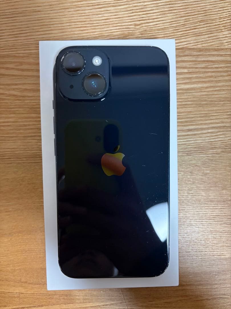 iPhone 14 midnight 128GB画面ひびあり