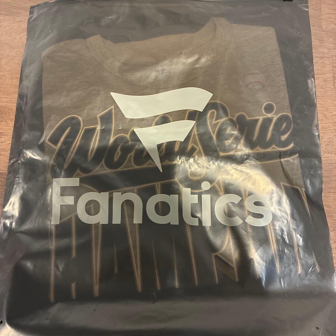 ドジャース ワールドシリーズ 2025 優勝 ロッカールーム Tシャツ　Mサイズ