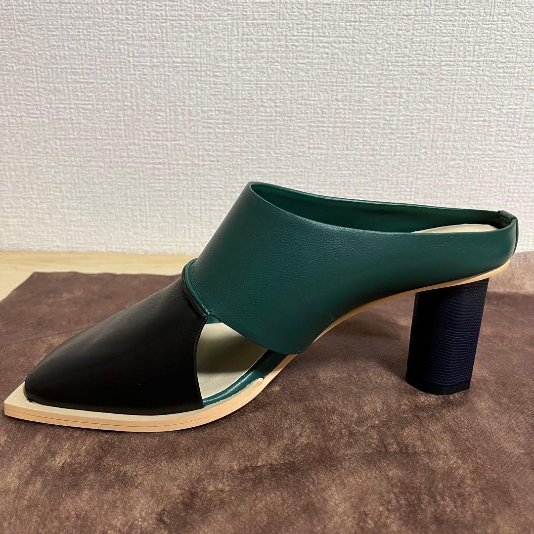 【未使用品】UN3D. SIDE SQUARE MULE ブラック×グリーン