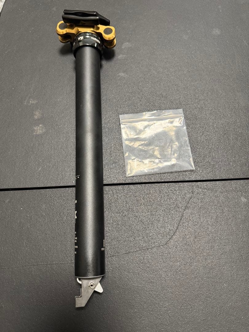 FOX TRANSFER ドロッパーシートポスト 30.9mm 175mm