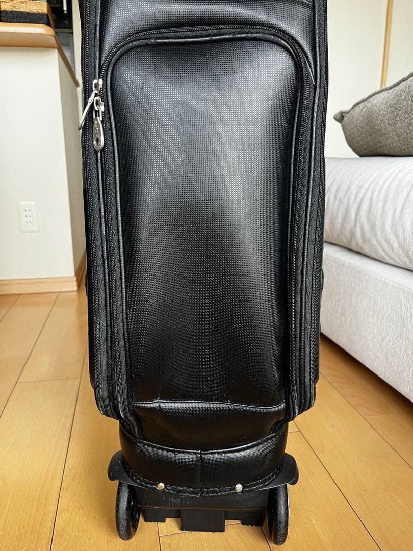 良品希少　マンシングウェア　キャスター付きキャディバッグ　9型　シニア　電車移動