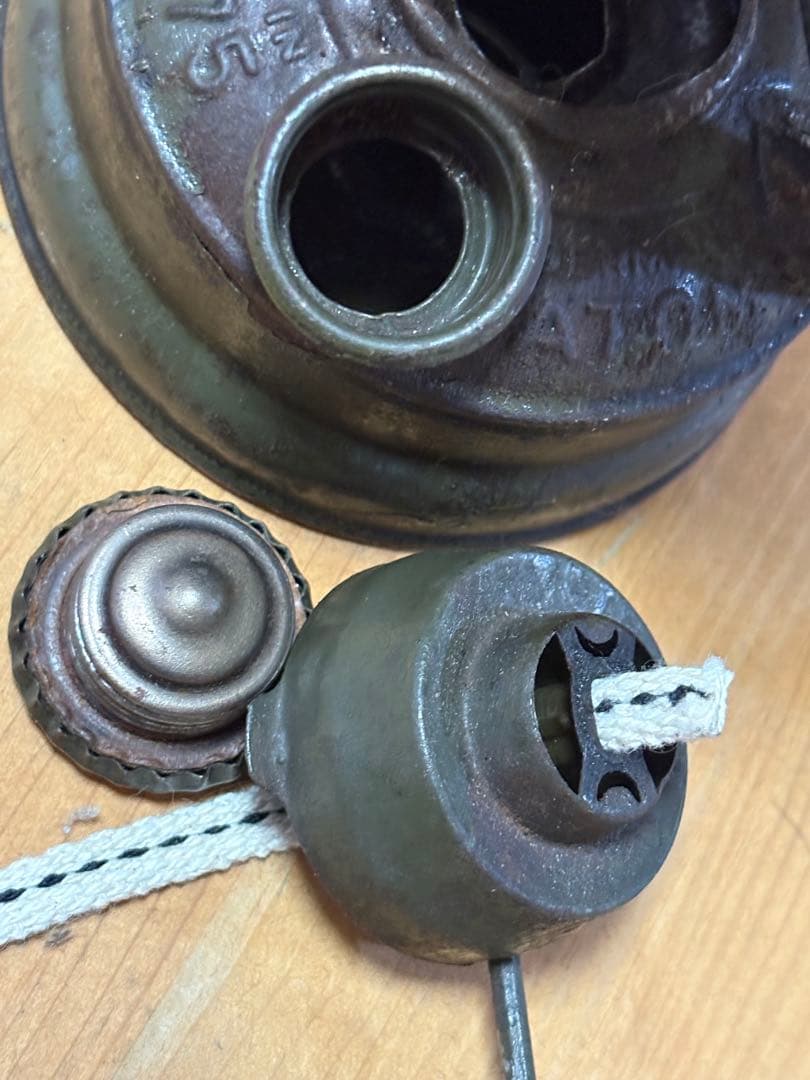 裁きの龍様リクエスト品】WW2 FEUERHAND 75STK ライト・ランタン