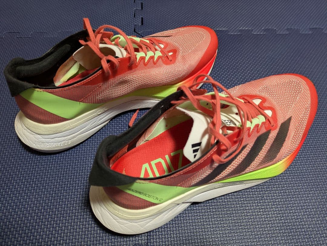 アディゼロボストン12　27.0cm (中古)