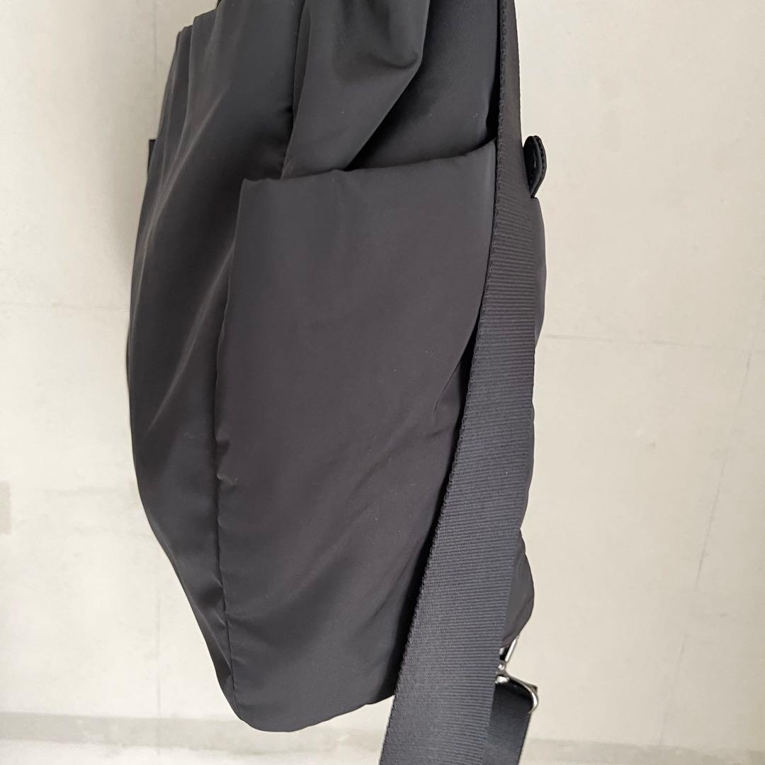 【美品】イアパピヨネ　樹脂パーツ ダルメシアン　撥水リュック トート 2way