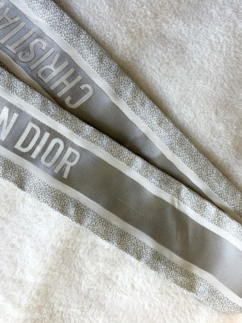 【2回のみ使用】DIOR ミッツァ スカーフ