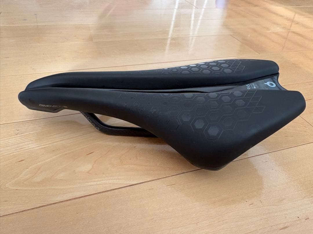 プロロゴ　ディメンション　カーボンレール