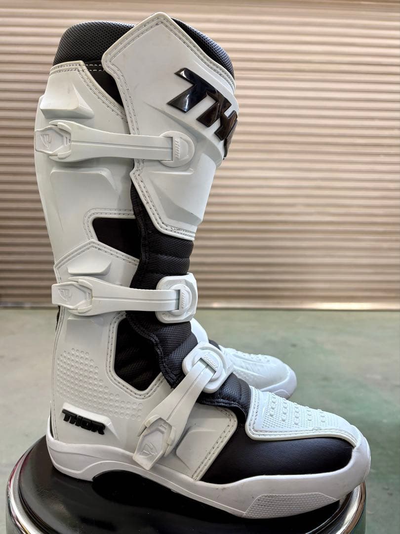 THOR モトクロスブーツ