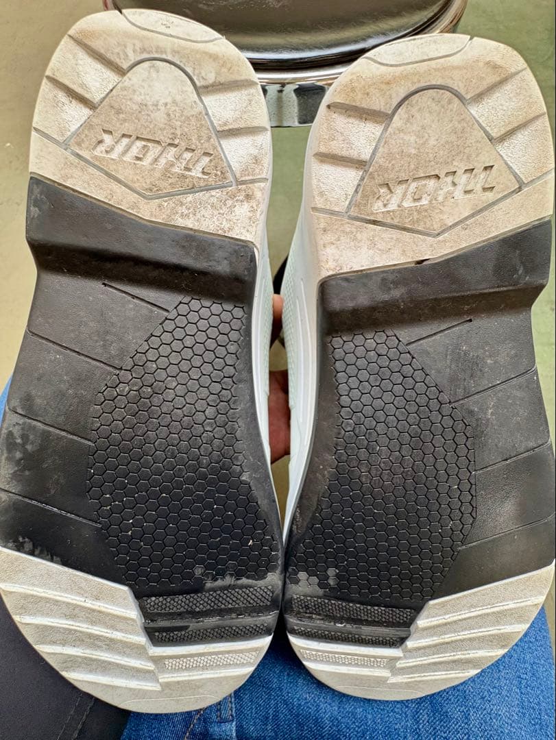 THOR モトクロスブーツ