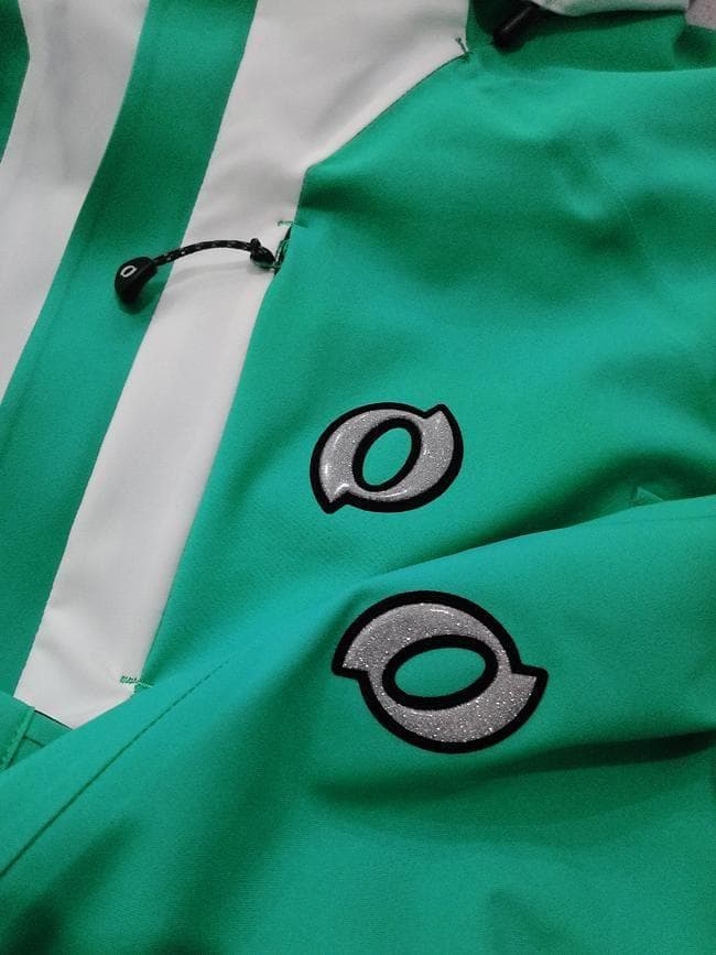 美品 オンヨネ Hyglater 4wayストレッチ スキーウエア 上下セット