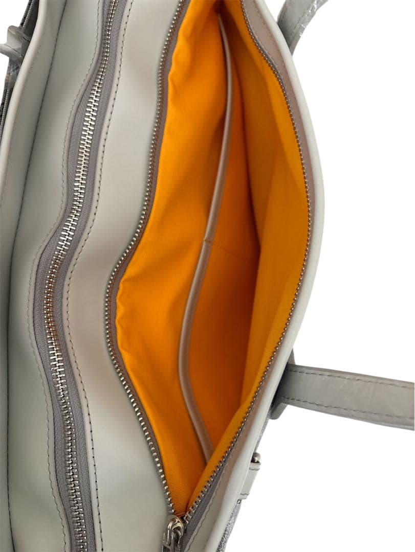 レザレクション　ビジネストートバッグ グレー