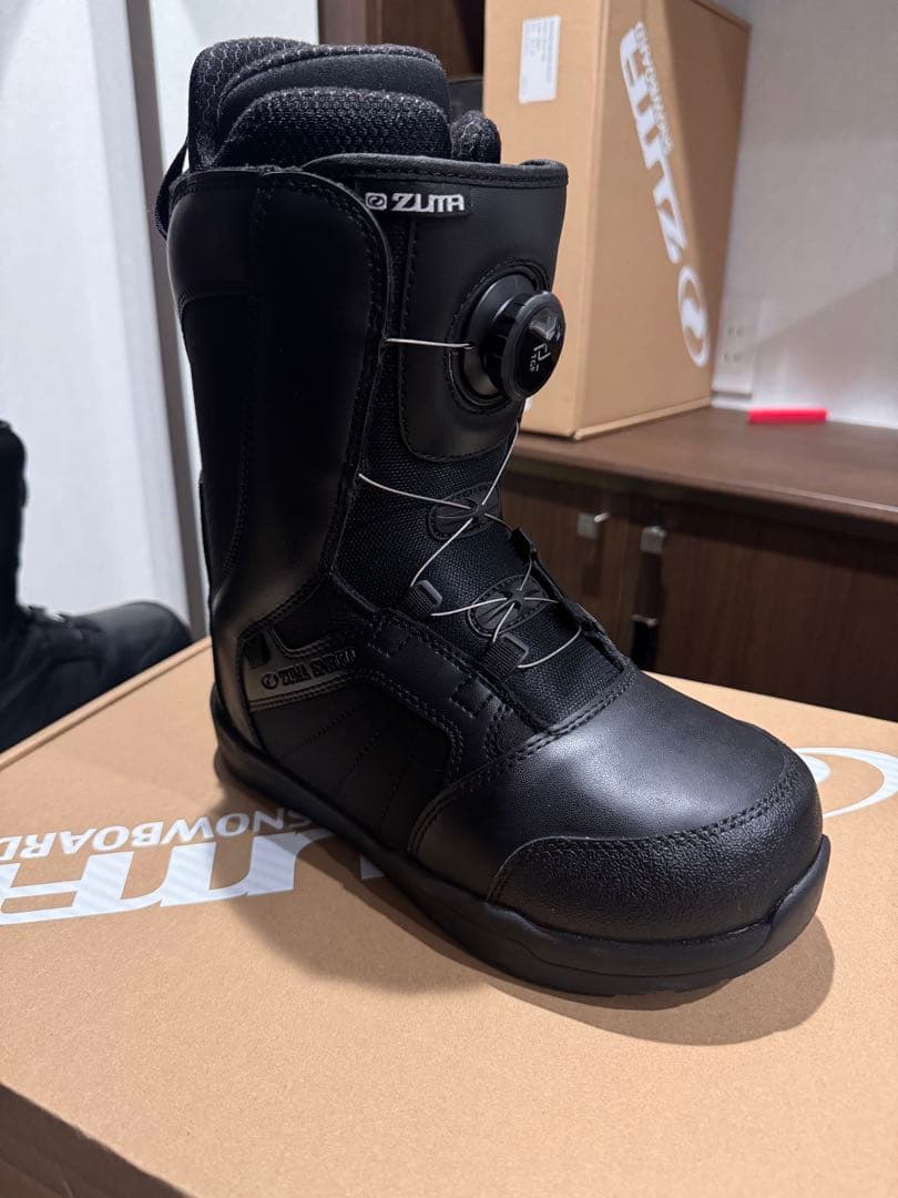 ZUMA スノーボードブーツ BULK TGF ダイヤル式 25センチ