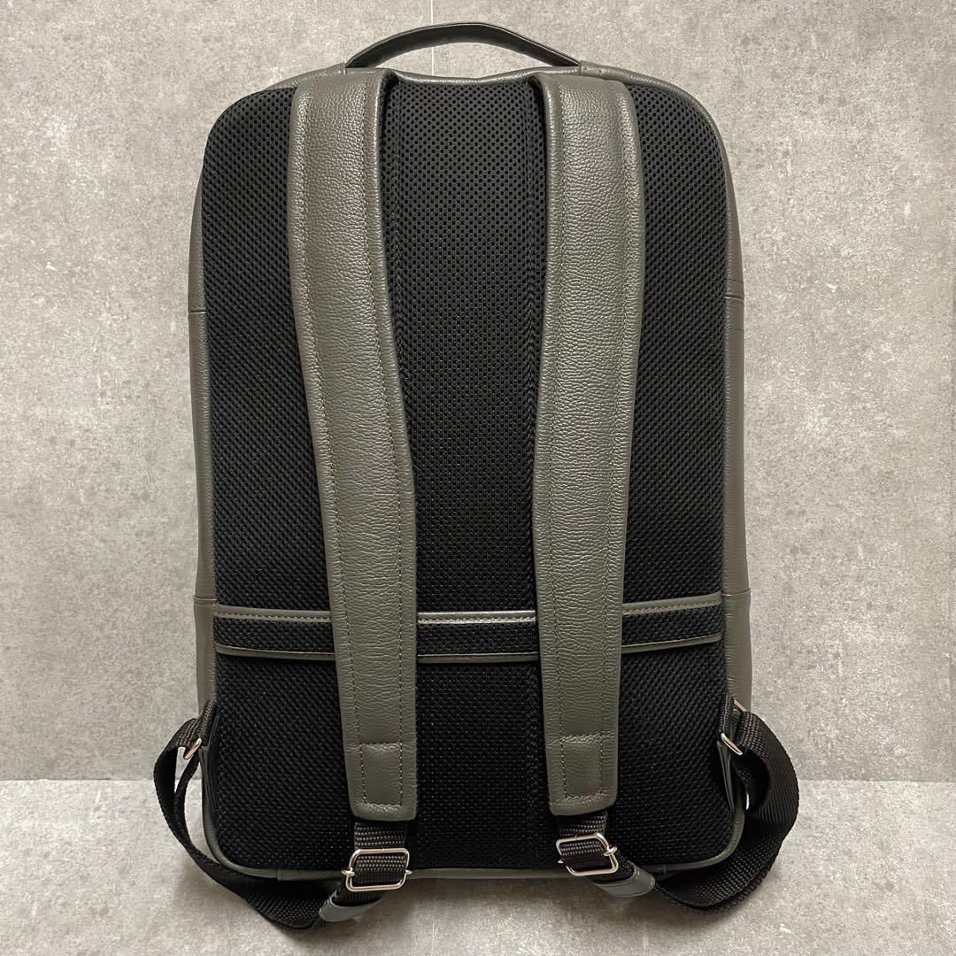 【美品】 ビジネスレザーファクトリー スリムバックパック 牛本革 A4 オリーブ