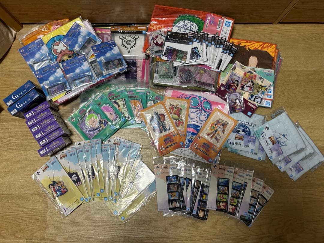 ワンピース一番くじ 下位賞 まとめ売り 140点以上 - メルカリ