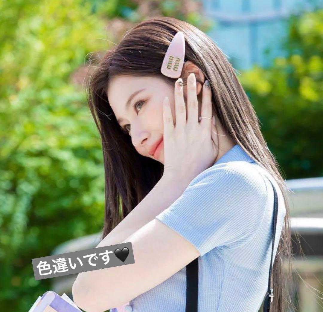 miu miu ミュウミュウ ヘアピン バレッタ 黒 ブラック 韓国 - メルカリ