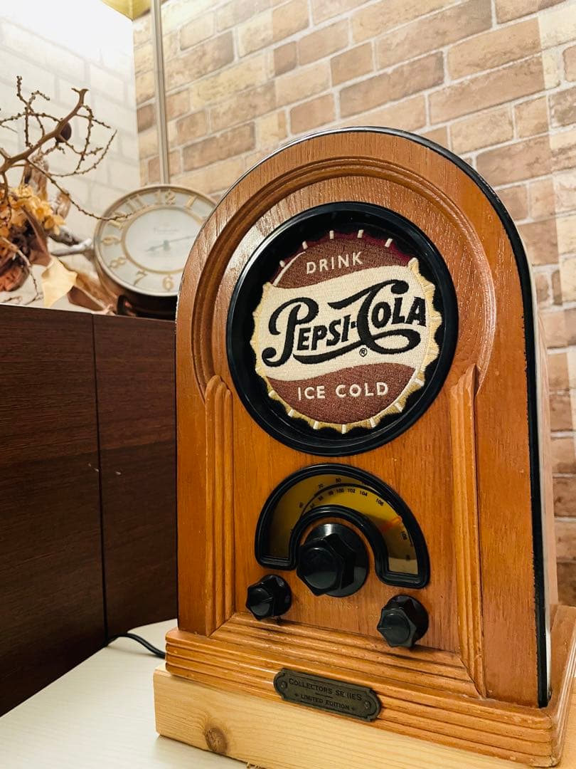 【限定モデル】ペプシコーラ × クラシックラジオ