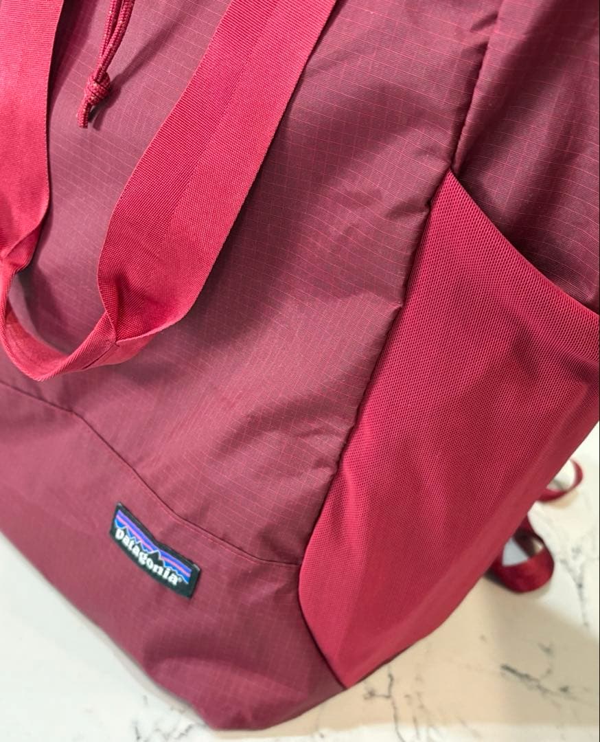 パタゴニア　ウルトラライトブラックホール　トートパック　レッド