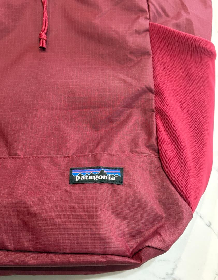 パタゴニア　ウルトラライトブラックホール　トートパック　レッド