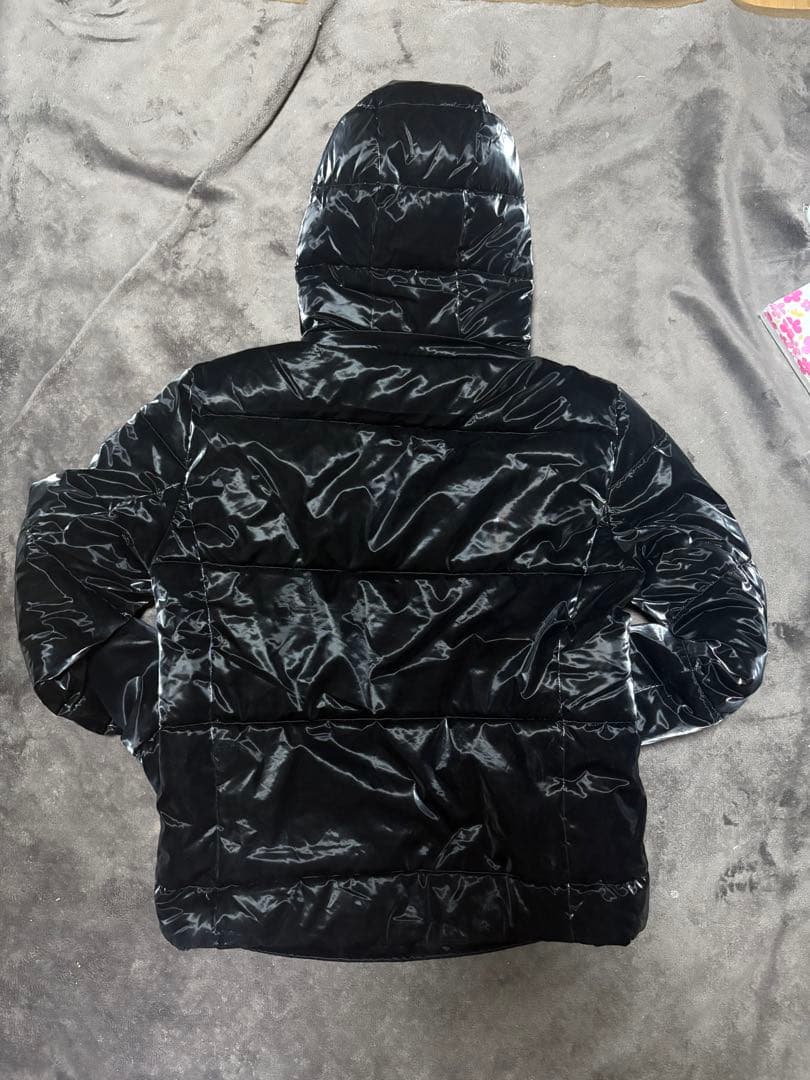 アダムスジャグラー ダウンジャケット 再販なし