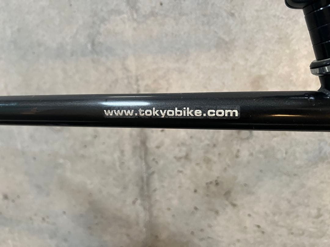 トーキョーバイク ブラック 57センチ 650c×25C（固着有）