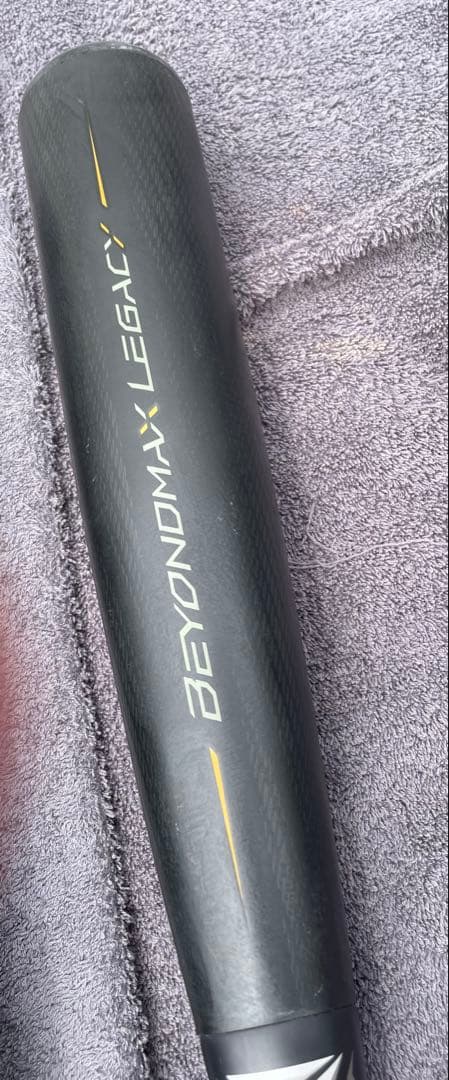 【中古品/軟式用】複合バットMIZUNOビヨンドマックスレガシー84cｍケース付