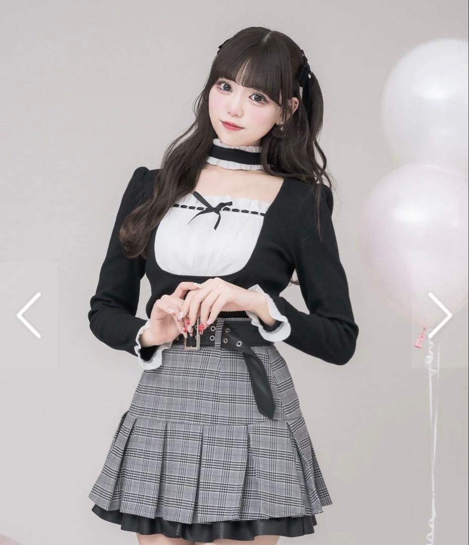 pium ラウンドフリルチョーカーカットソーブラック