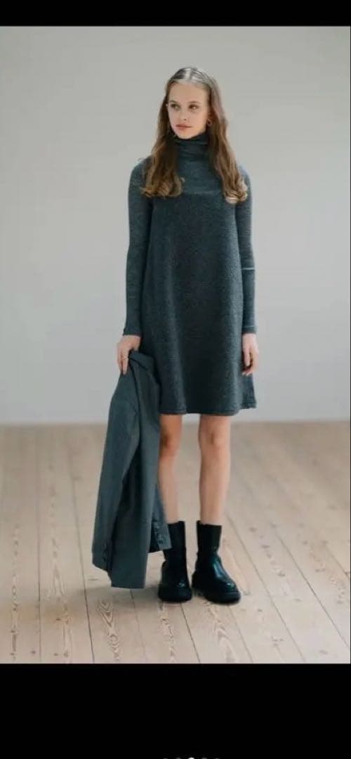 pois ポワ　スクエアプードルワンピース　グレー　Sサイズ