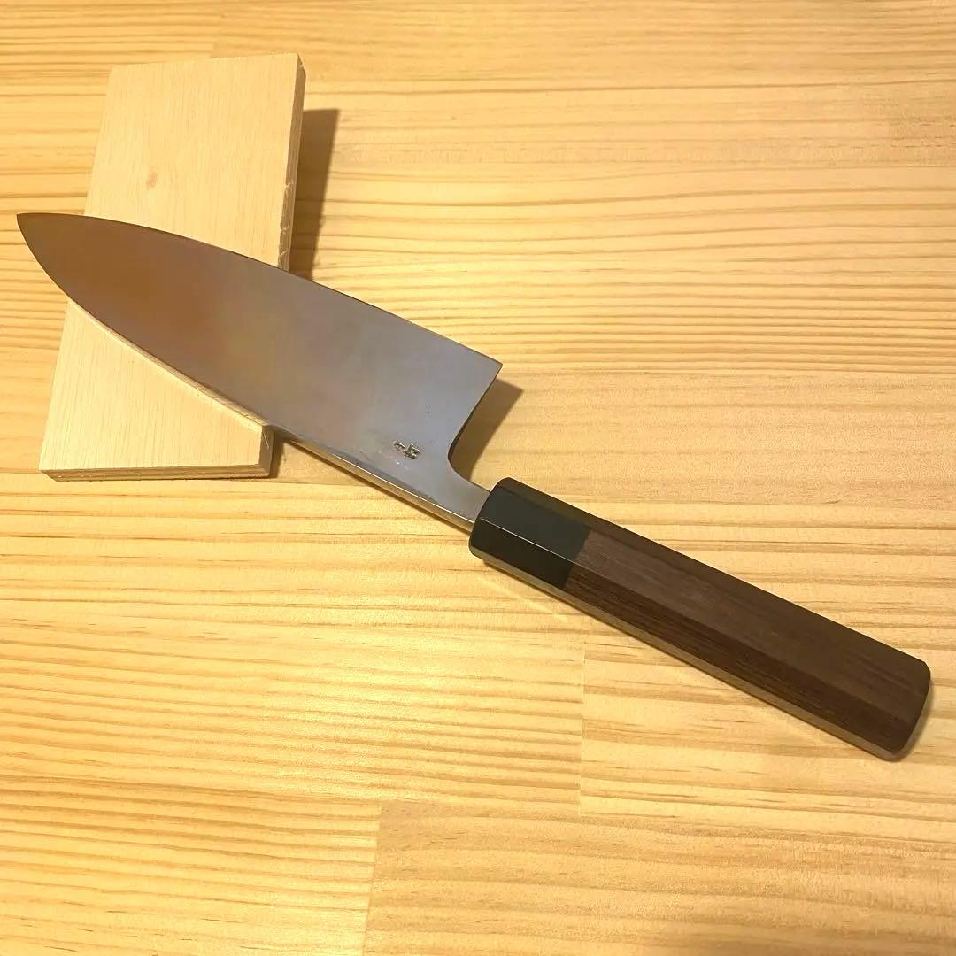 出刃包丁 左 18cm 6寸 紫檀柄 希少 研ぎ済み 鏡面のような光沢