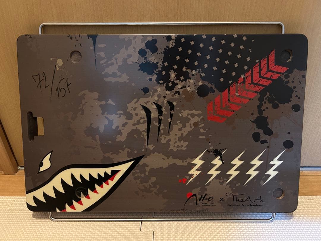 H&O × TheArth 床ジョーズ 床JAWS