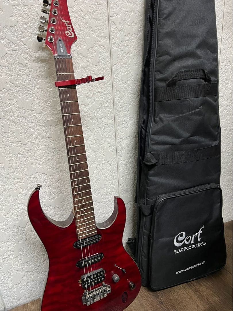 Cort エレキギター レッド ギターケース付き