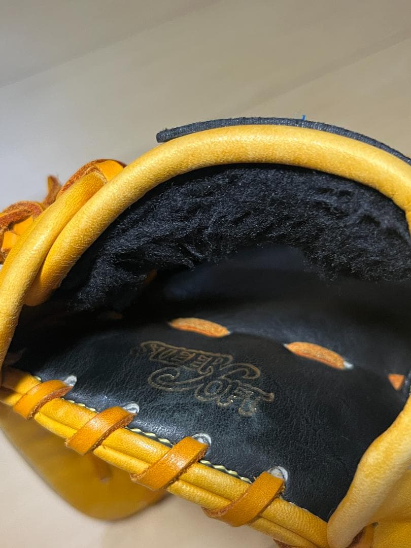 Mizuno Buw League 軟式グローブ イエロー　一般大人用