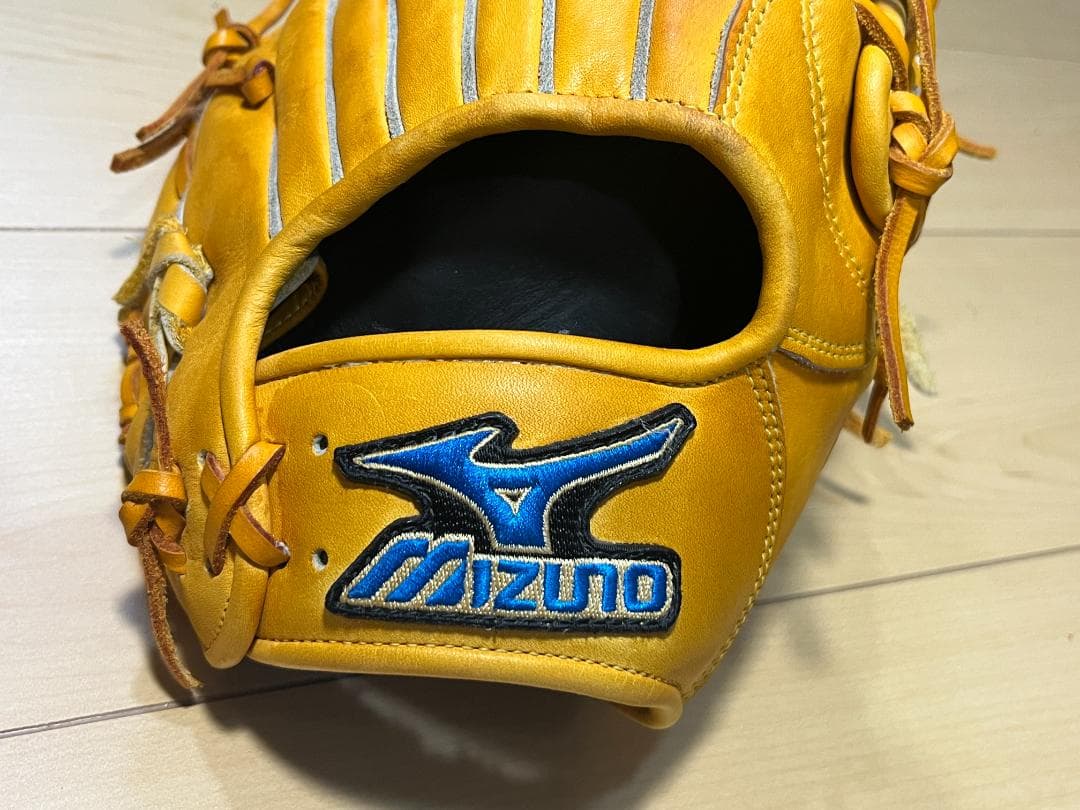 Mizuno Buw League 軟式グローブ イエロー　一般大人用