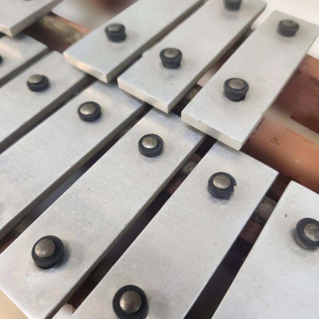 ★KAWAI　グロッケン　鉄琴　32音　河合楽器　カワイ