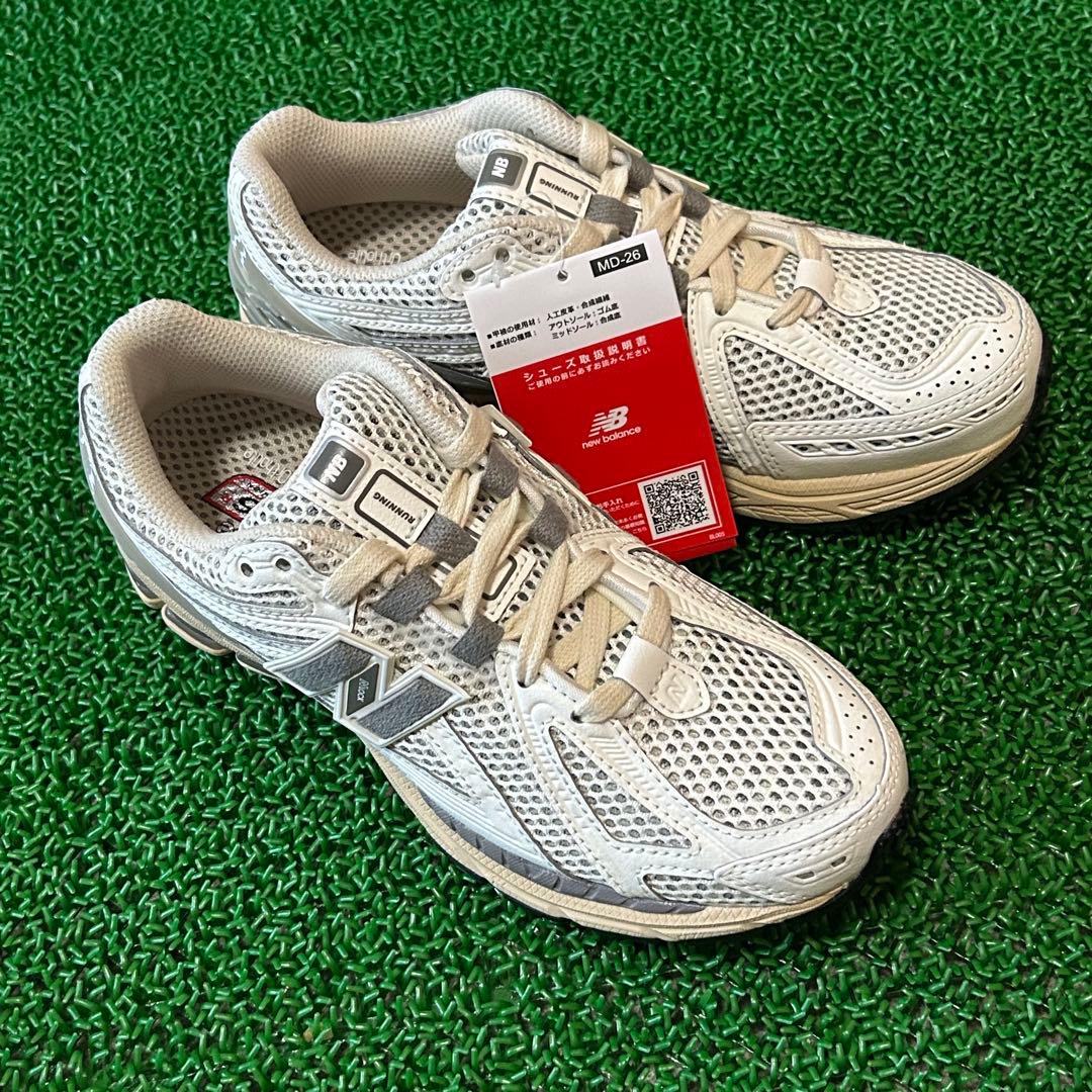 【新品】ニューバランス　M1906RP 23cm