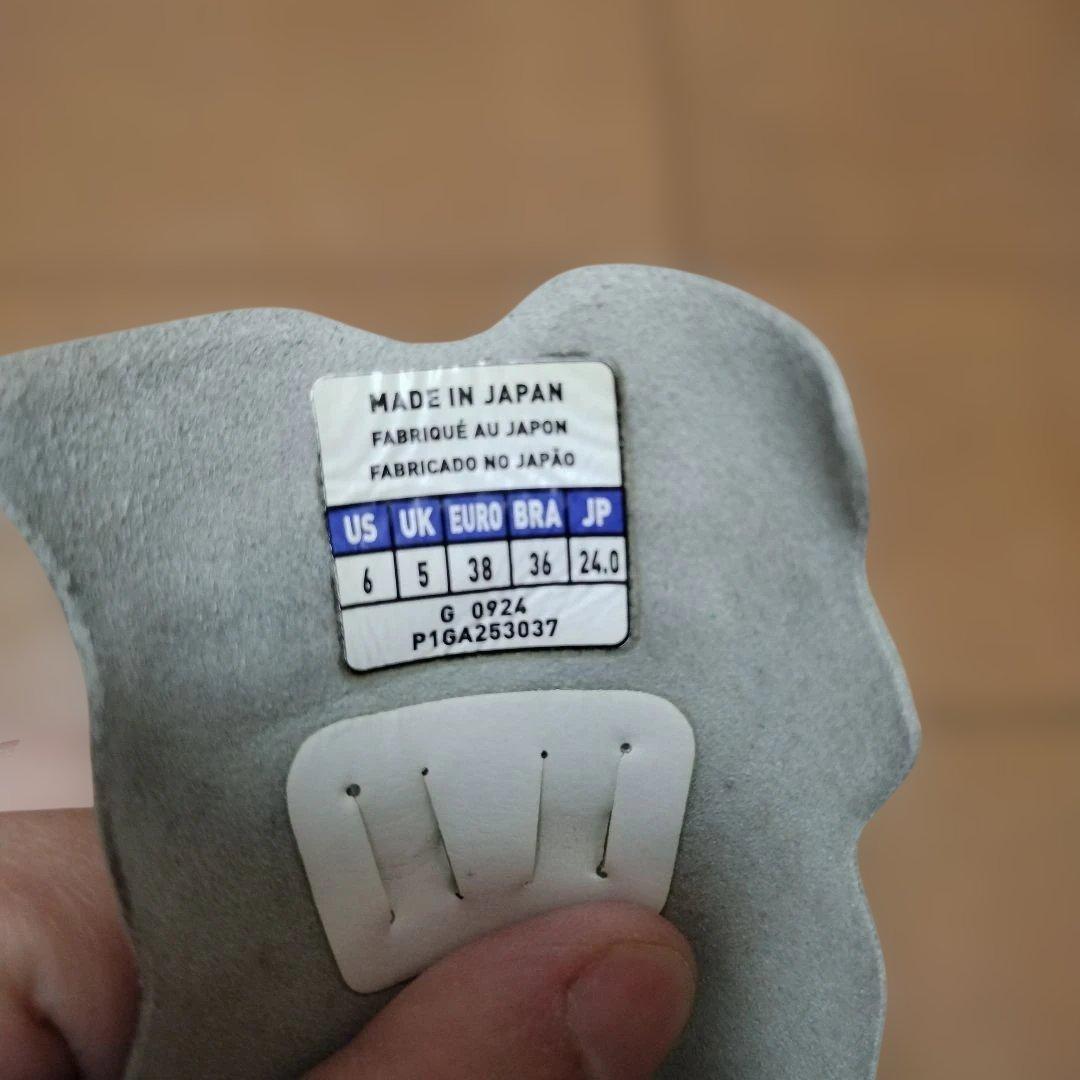 ミズノ モレリアネオ4　24cm　箱、新品袋、未使用インソール付き　限定カラー