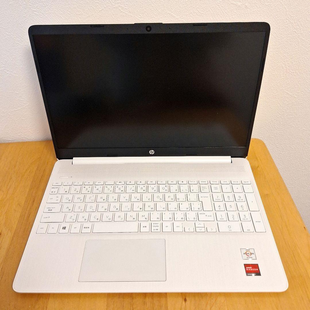 HP Laptop 15s-eq1xxx ノートパソコン　ホワイト 充電器付
