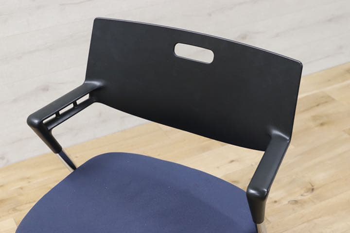 GMEH64E○Vitra / ヴィトラ スタッキングチェア 2脚セット 北欧