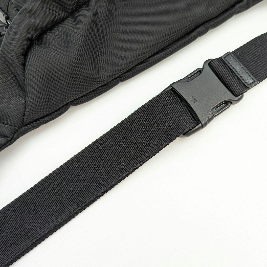 【美品】MONCLER DURANCE ボディバッグ ウエストポーチ ブラック