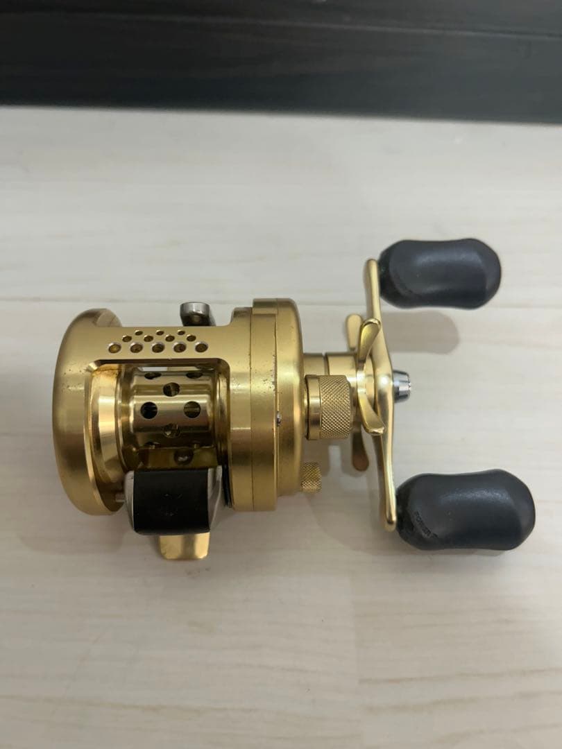 シマノ 01 カルカッタコンクエスト 50